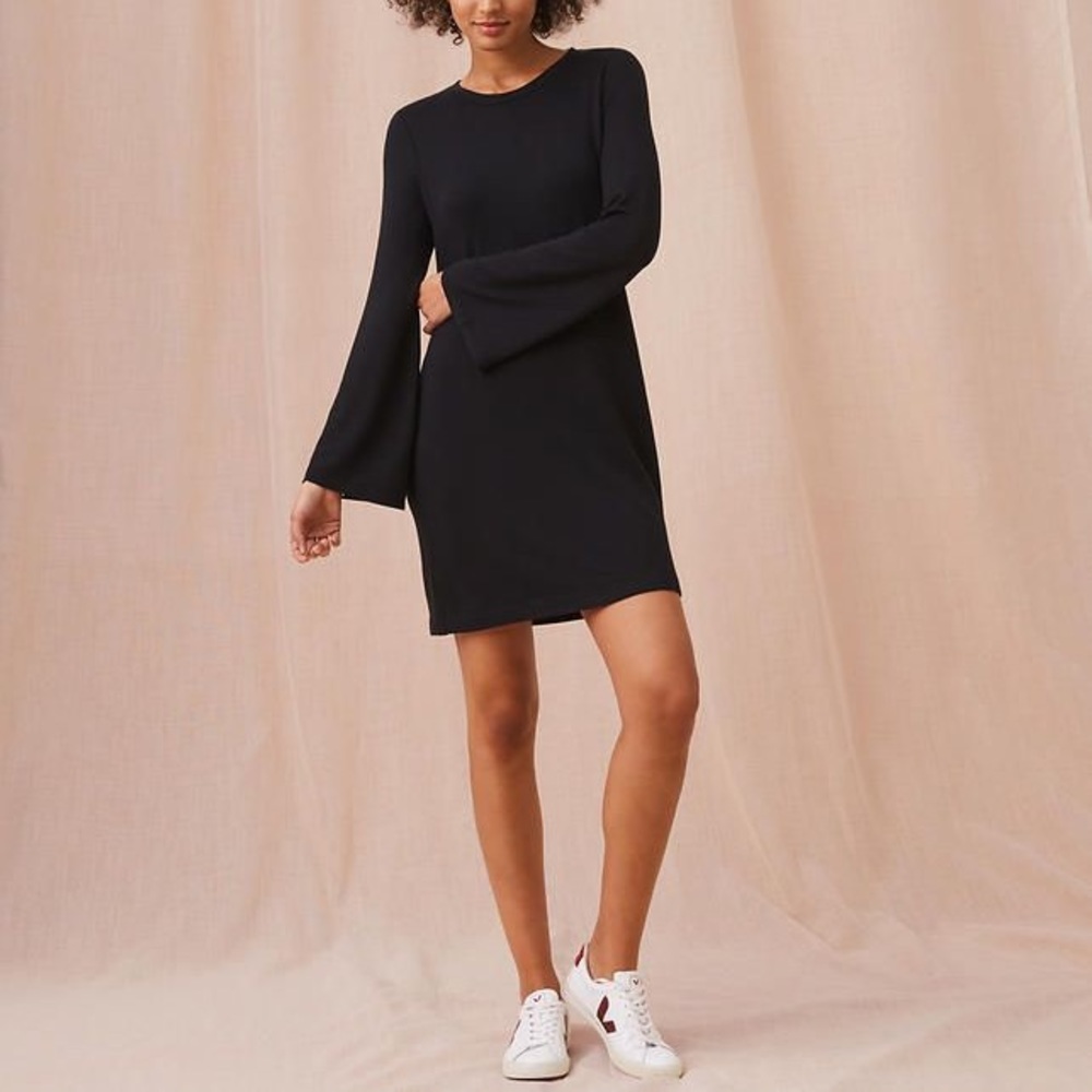 Lou & Grey Signaturesoft Bell Sleeve Dress - NWT S